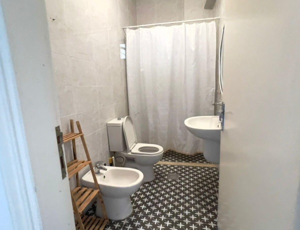 Rooftop 1 Bedroom Apartment for Rent in Jabal Al Weibdeh | 100 sqm Indoor + 100 sqm Terrace