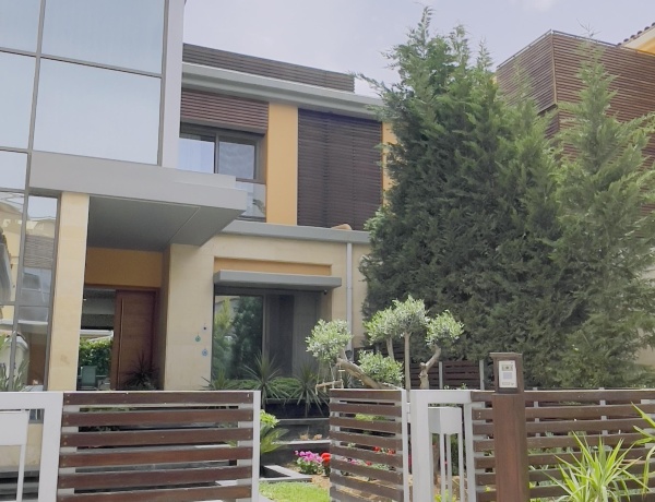 Attached Villa for Sale in Al-Dhayher – Luxury Design & Comfortable Living