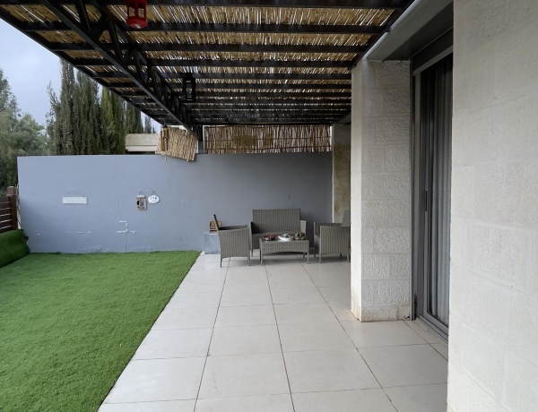 Two-Bedroom Apartment in Amman – Jabal Amman, 4th Circle