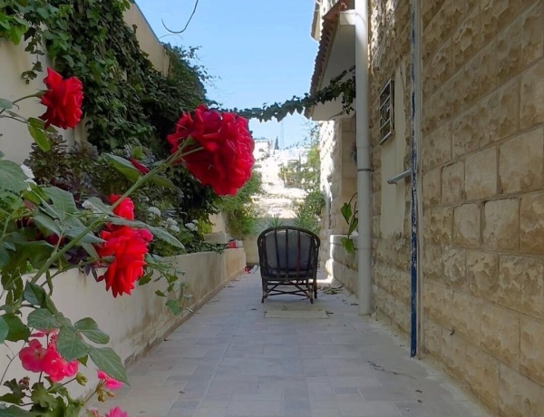 Furnished Apartment for Rent in Jabal Al-Weibdeh.