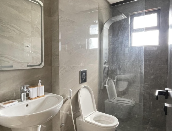 Beautiful Apartment for Rent in the Heart of Sweifieh!