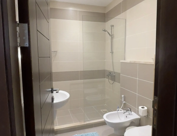 Modern 2-Bedroom Apartment – Al Swafiah