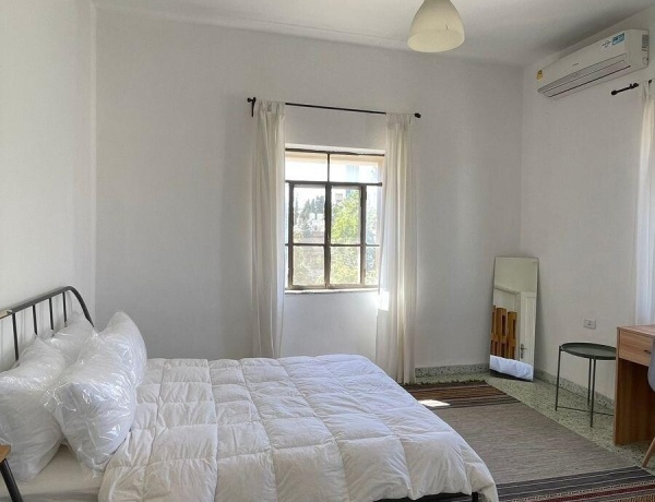 Charming Balcony Apartment in Jabal Al Weibdeh – Prime Location Near Paris Square