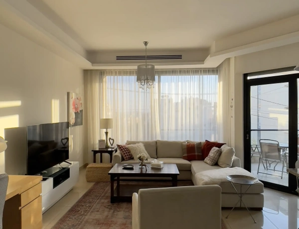 Modern 2-Bedroom Apartment – Al Swafiah