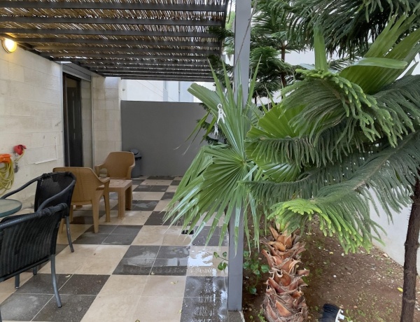 Two-Bedroom Apartment in Amman – Jabal Amman, 4th Circle