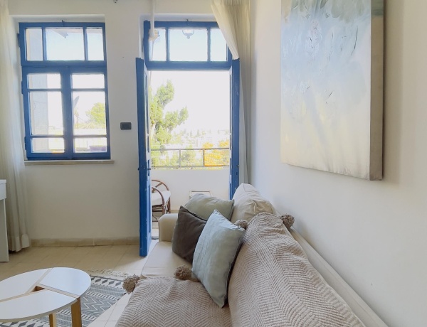 Furnished apartment in Jabal Amman – 1st Circle