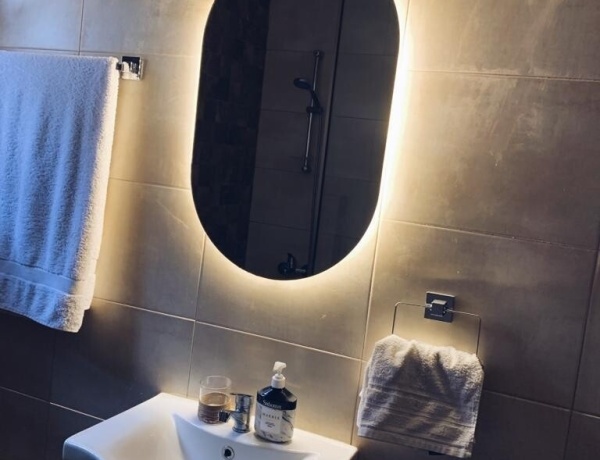 Luxury Fully Furnished 2-Bedroom Apartment for Rent in Abdoun – Amman