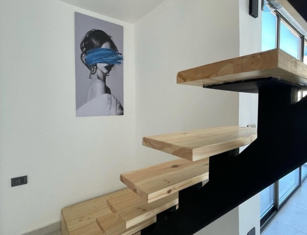 Rooftop 2-Bedroom Apartment in Abdoun – Amman