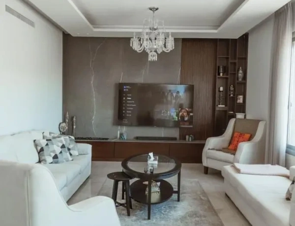 Modern Fully Furnished Apartment with High-Quality Finishing – Der Ghbar
