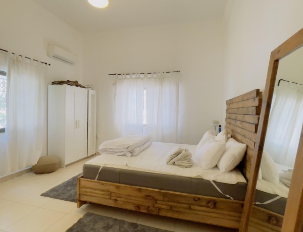 Apartment for Rent in Jabal Al Lweibdeh | 2 Bedrooms + Large Terrace + AC