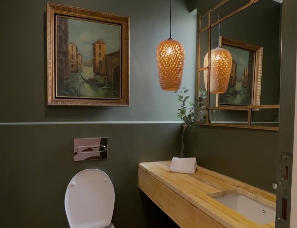 2-Bedroom Apartment for Rent in Jabal Al-Weibdeh Near Paris Square