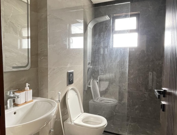 Beautiful Apartment for Rent in the Heart of Sweifieh!